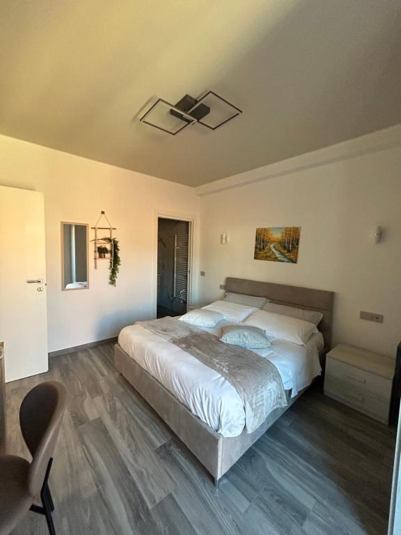 Postel nebo postele na pokoji v ubytování Holiday house - Como center