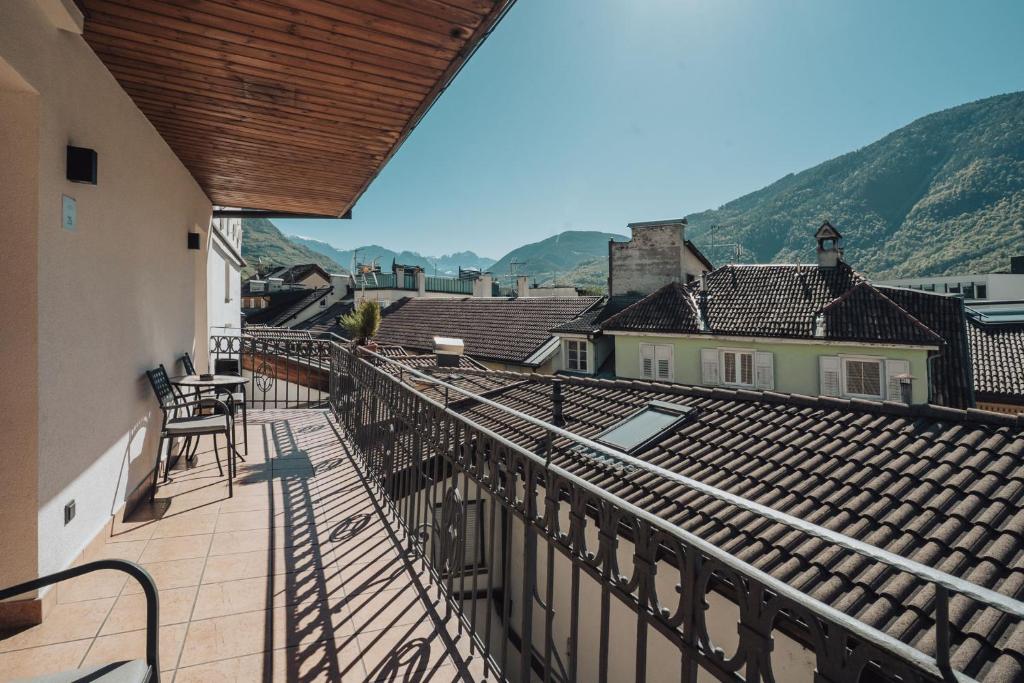 Nespecifikovaný výhled na hory nebo výhled na hory při pohledu z hotelu