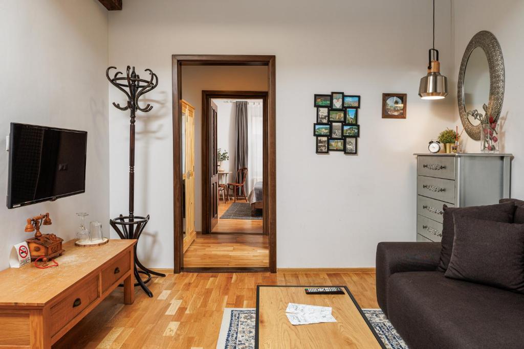 Wood House Republicii - Resim 4