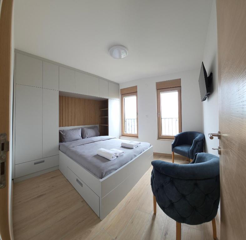 Apartmani Central A11 & Free parking 2