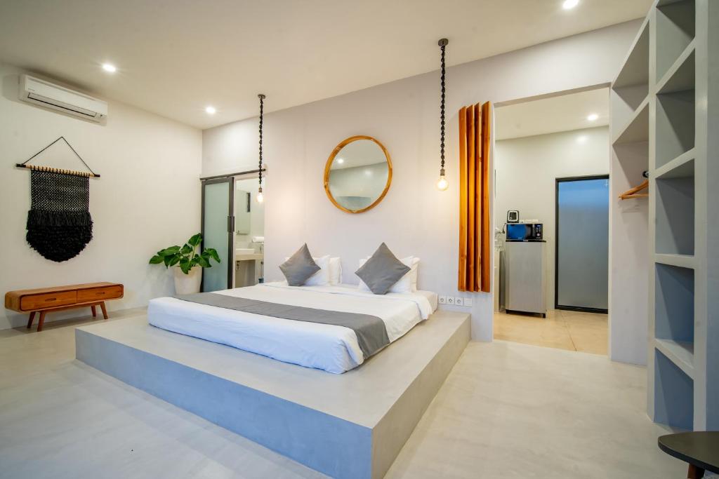 Canggu Dream Studios & Villas - 17