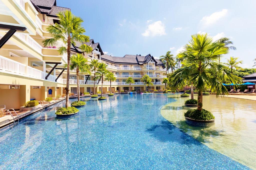 Bazén v ubytování Angsana Laguna Phuket nebo v jeho okolí
