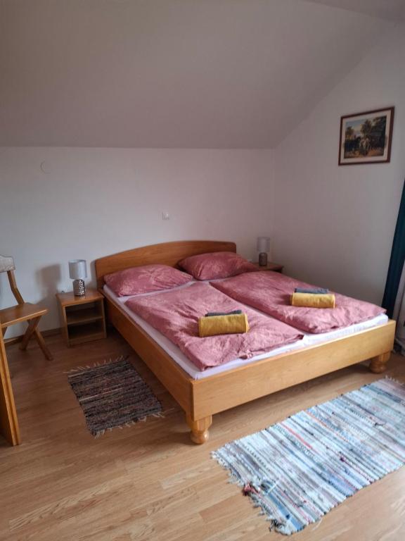 Posteľ alebo postele v izbe v ubytovaní House Mara