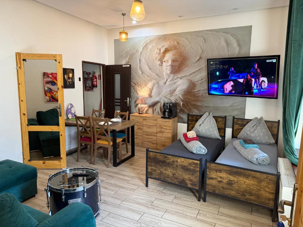 Televízia a/alebo spoločenská miestnosť v ubytovaní Apartamenty Premium PRETTY WOMAN self check-in 24h - Bytom Chorzów Katowice
