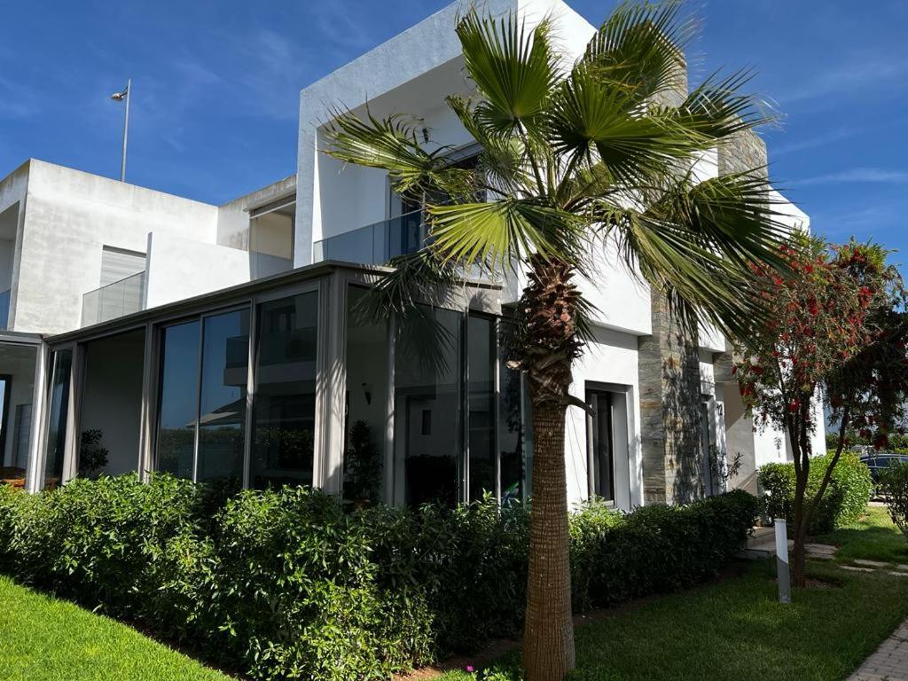 Vườn quanh Villa Blanca