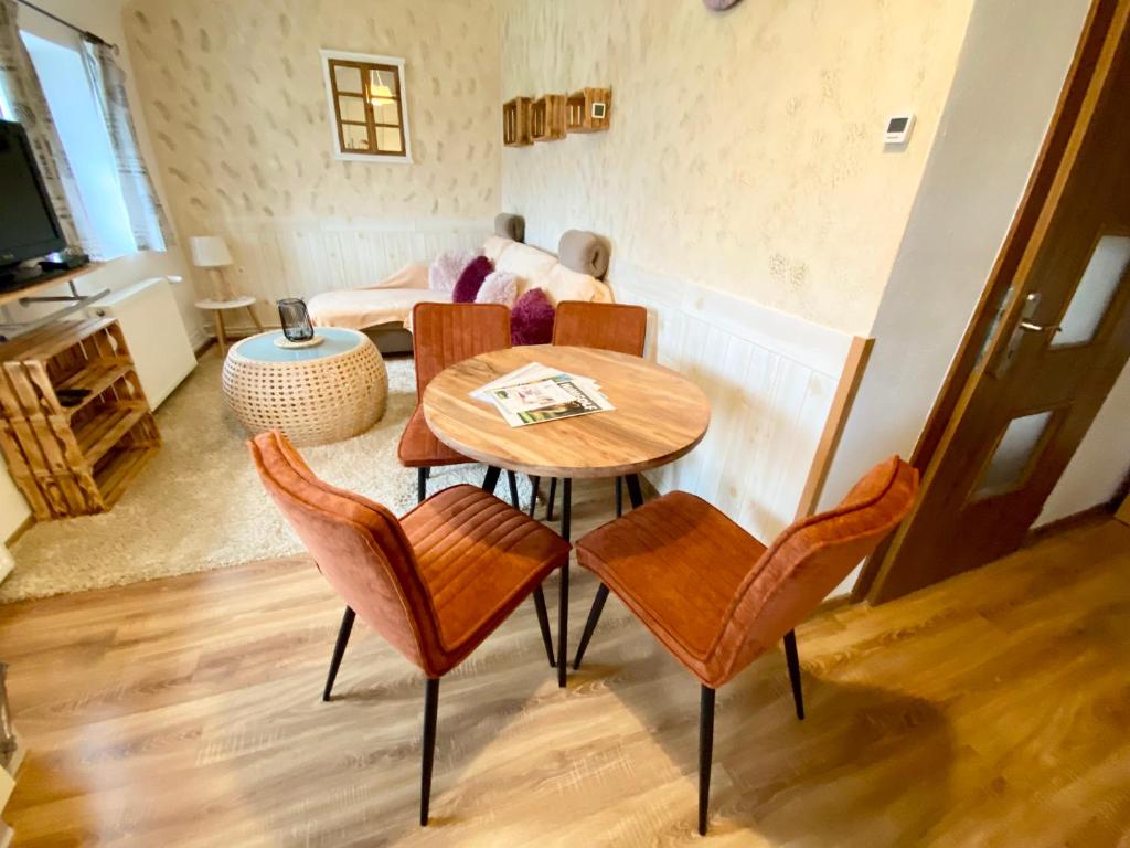 Posedenie v ubytovaní Wellness Apartmány Andrea