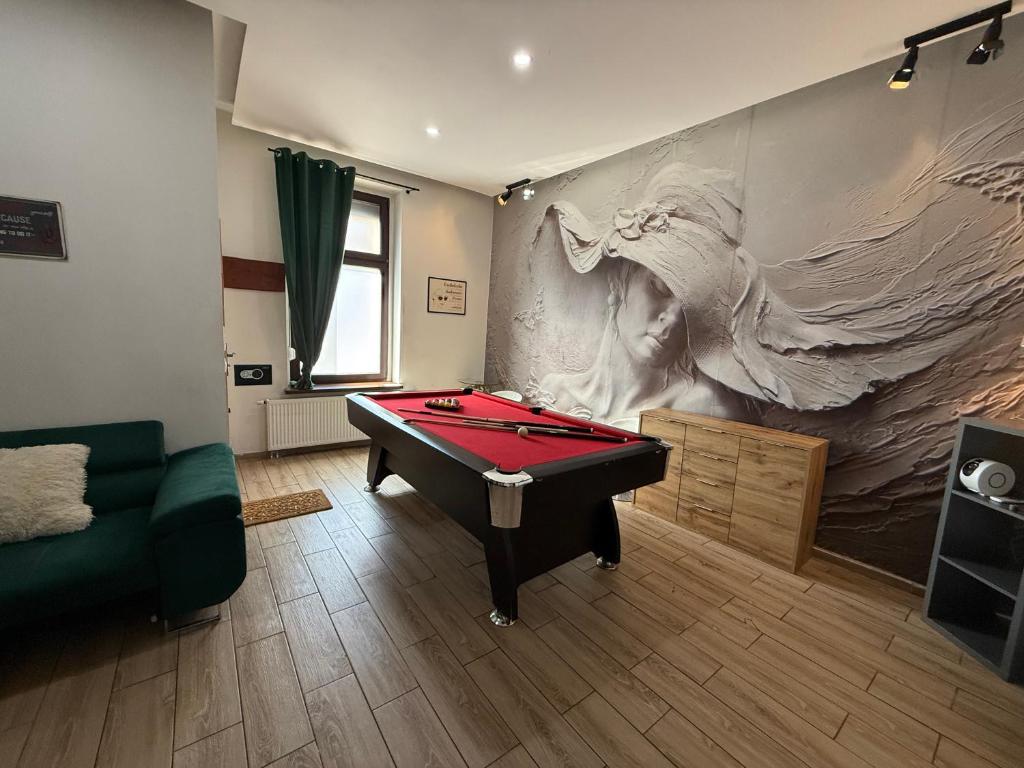 Fotografia z galérie ubytovania Apartamenty Premium PRETTY WOMAN self check-in 24h - Bytom Chorzów Katowice v destinácii Bytom