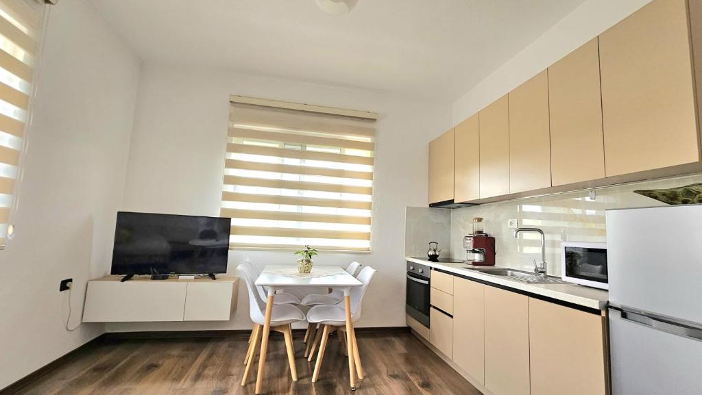 Afbeelding uit fotogalerij van Lake Apartment in Sauk