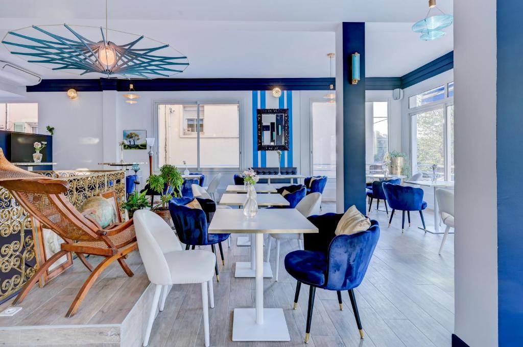 Posezení v ubytování Hotel Espadon bleu