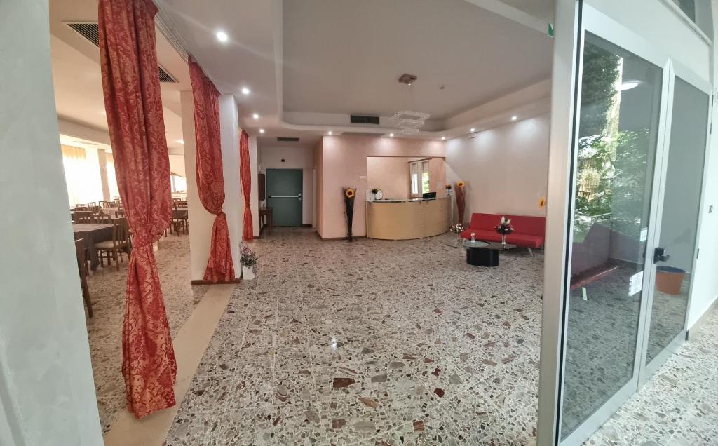 Kuchyň nebo kuchyňský kout v ubytování Hotel Anny