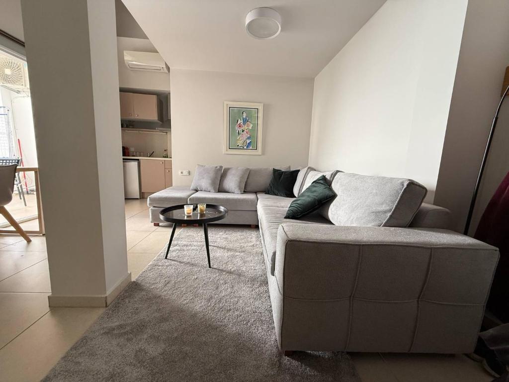 Posezení v ubytování Stylish Studio Apartment - 8F House
