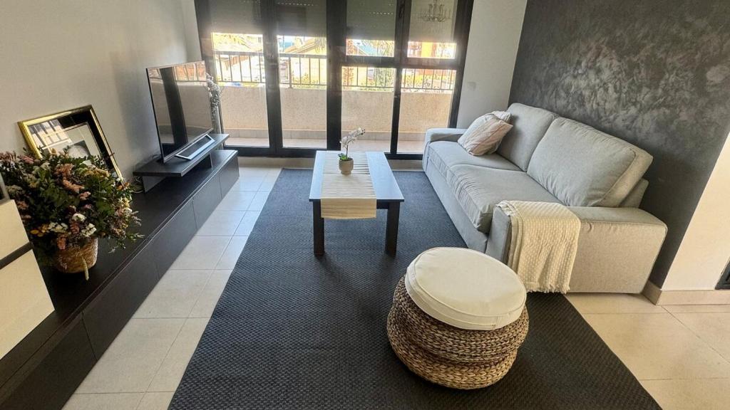 Apartment 300 m from the beach ,parking , breakfast