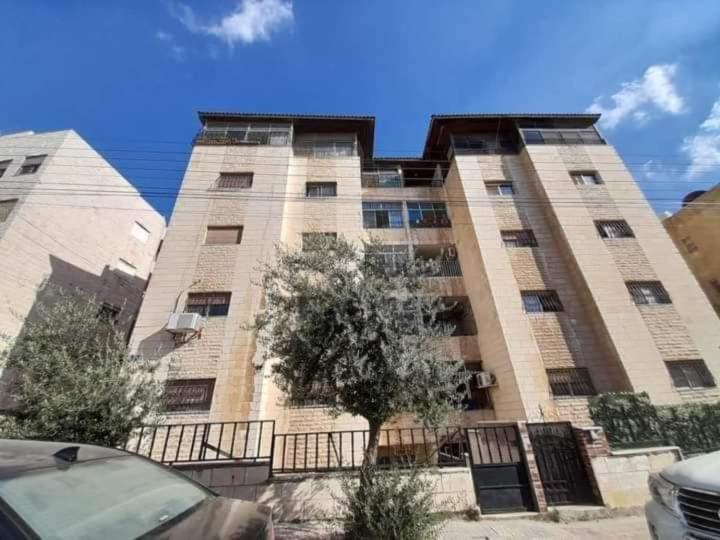 Hoone, kus hostel asub