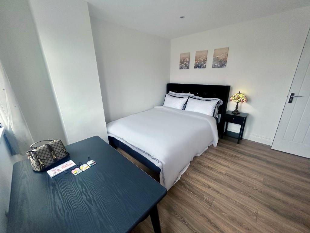 Ένα ή περισσότερα κρεβάτια σε δωμάτιο στο Stay in City Centre 2