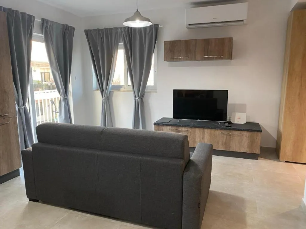 Modern Apartment in Qawra