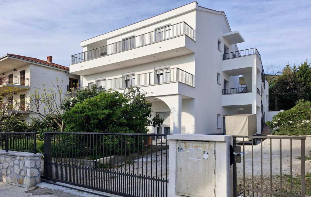 Nice Apartment In Crikvenica With Wifi