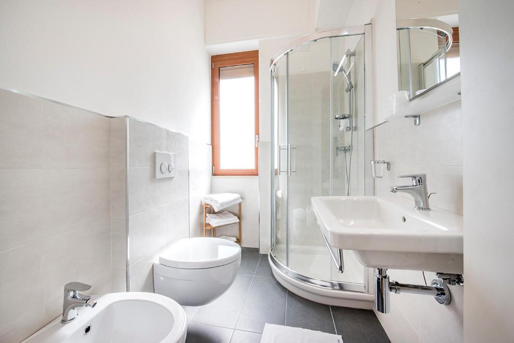 Koupelna v ubytování Stella Hotel