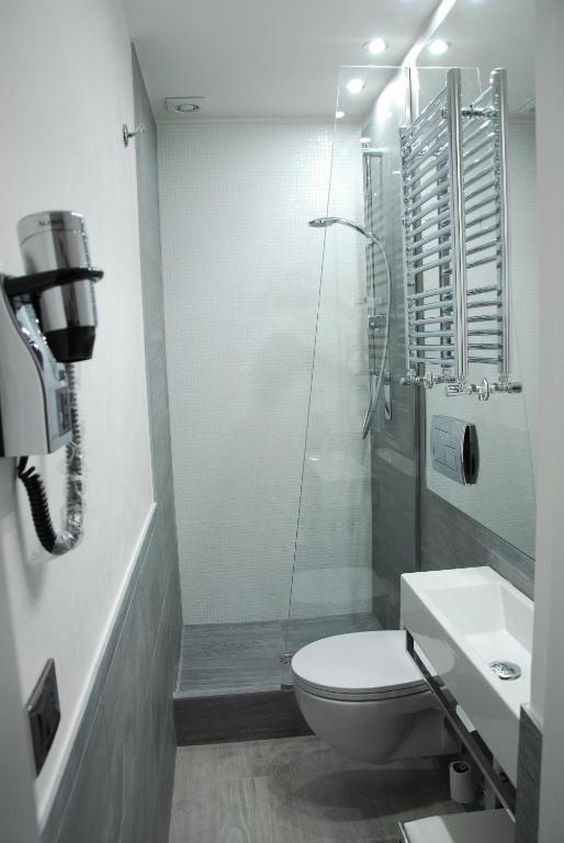 Kúpeľňa v ubytovaní LHP Suite Rapallo