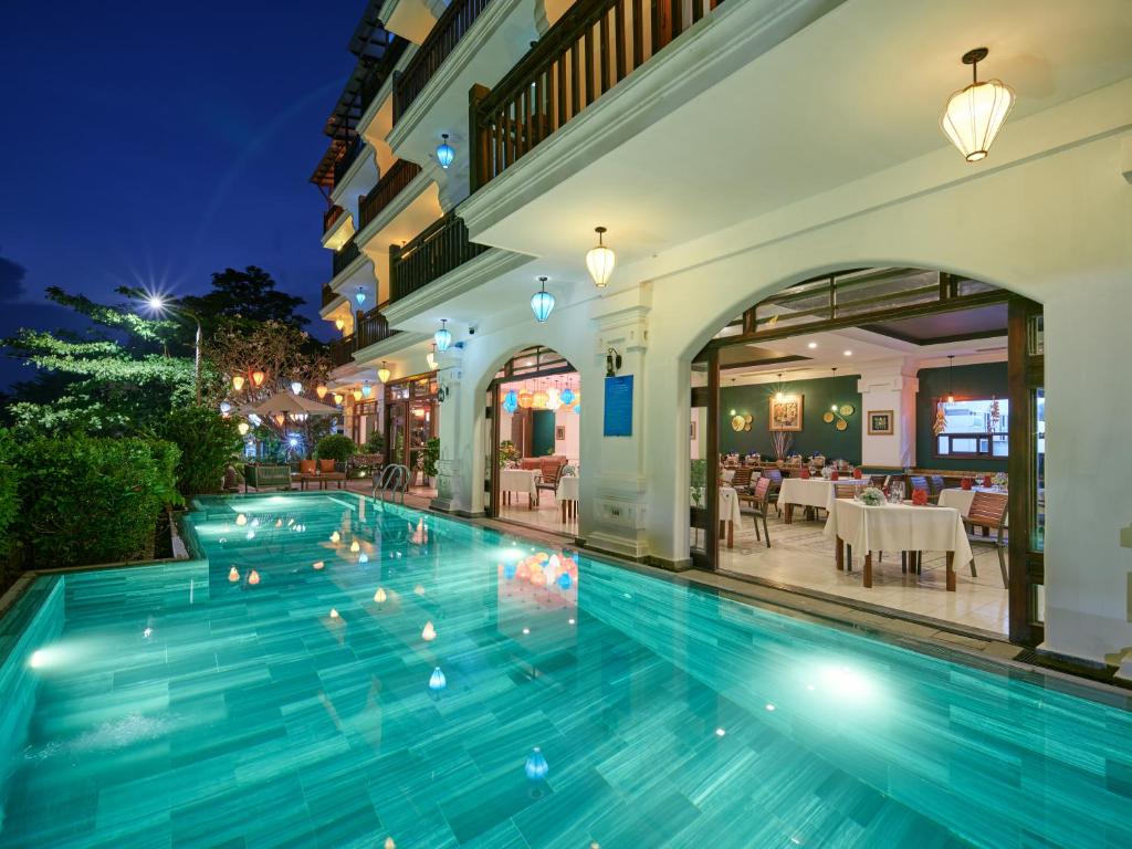 Bazén v ubytování Hoi An Odyssey Hotel & Spa nebo v jeho okolí