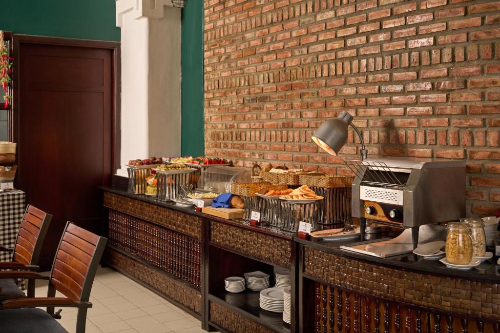 Đồ ăn tại/gần khách sạn