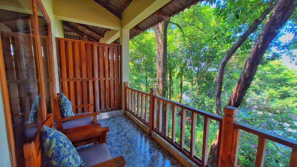 Ancarine Beach Resort - 9