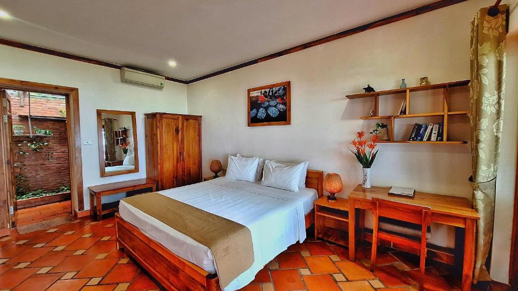 Ancarine Beach Resort - 14