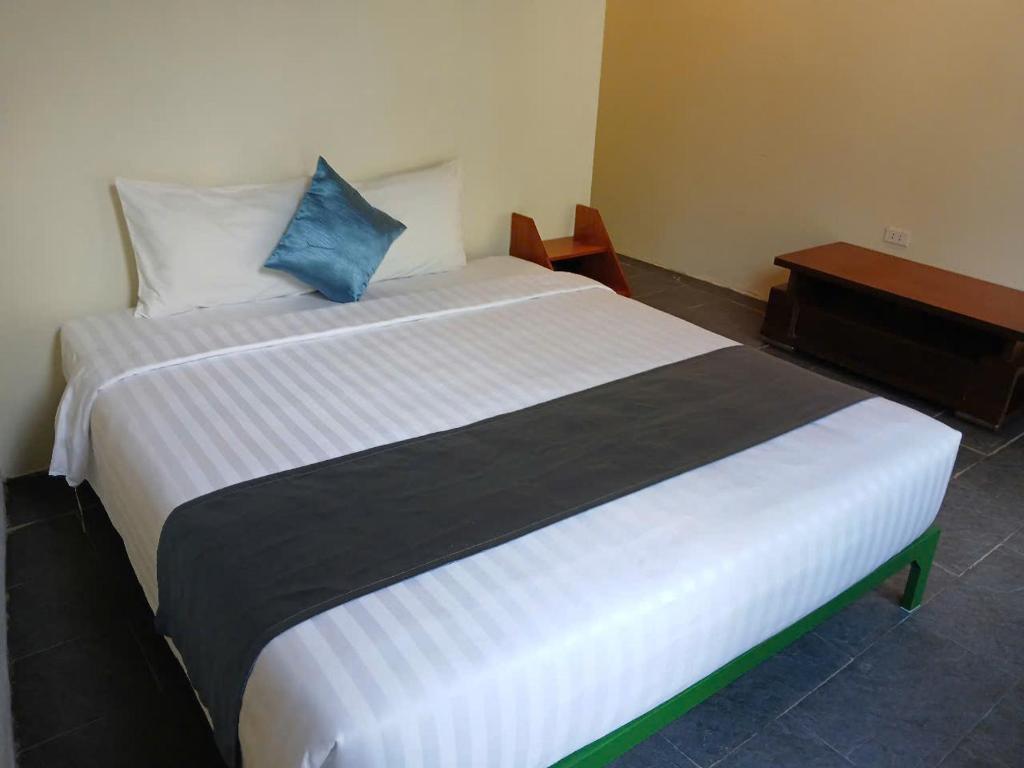 Catba Papillon Garden Bungalows & Resort - 19