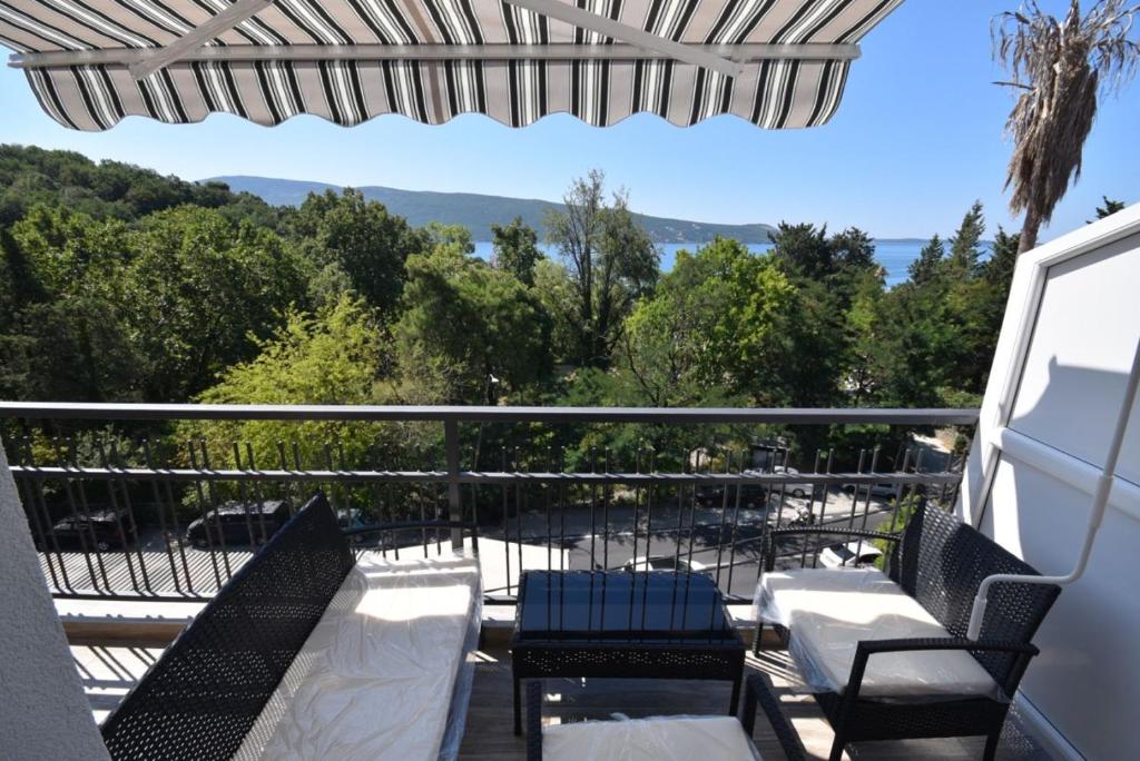 Ban công/sân hiên tại Holiday Herceg Novi