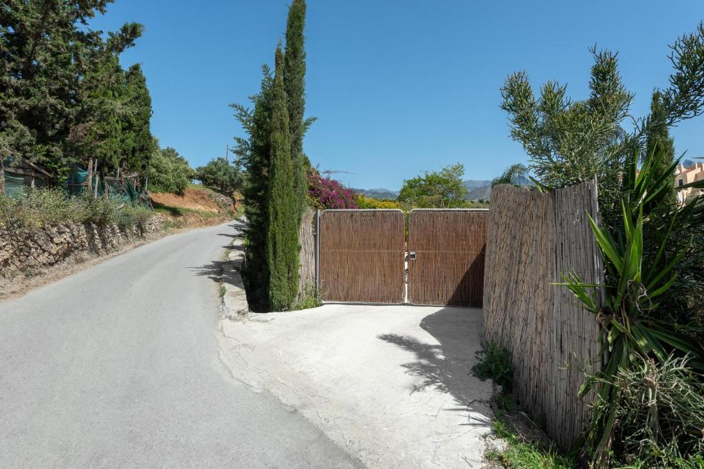 Fotografia z galérie ubytovania Villa Piscina & Jacuzzi Privado v destinácii Nerja