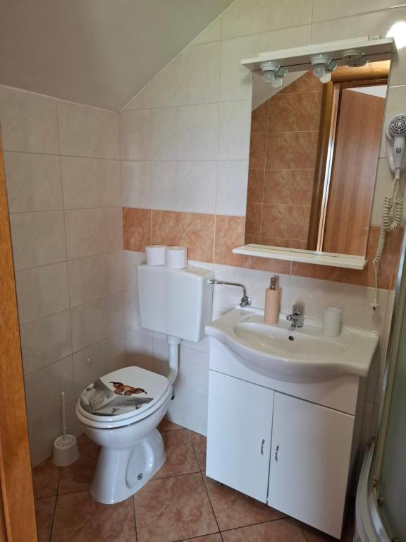Kúpeľňa v ubytovaní House Mara