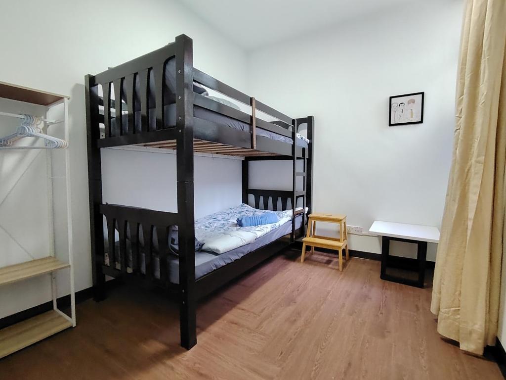 Katil atau katil-katil dalam bilik di 2R 2B Venice Hill Cheras Master Bedroom & Room 1