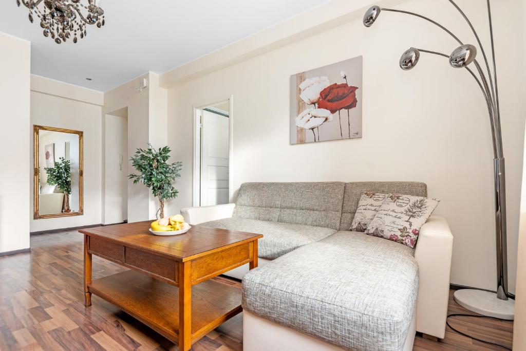 Compass apartment photo