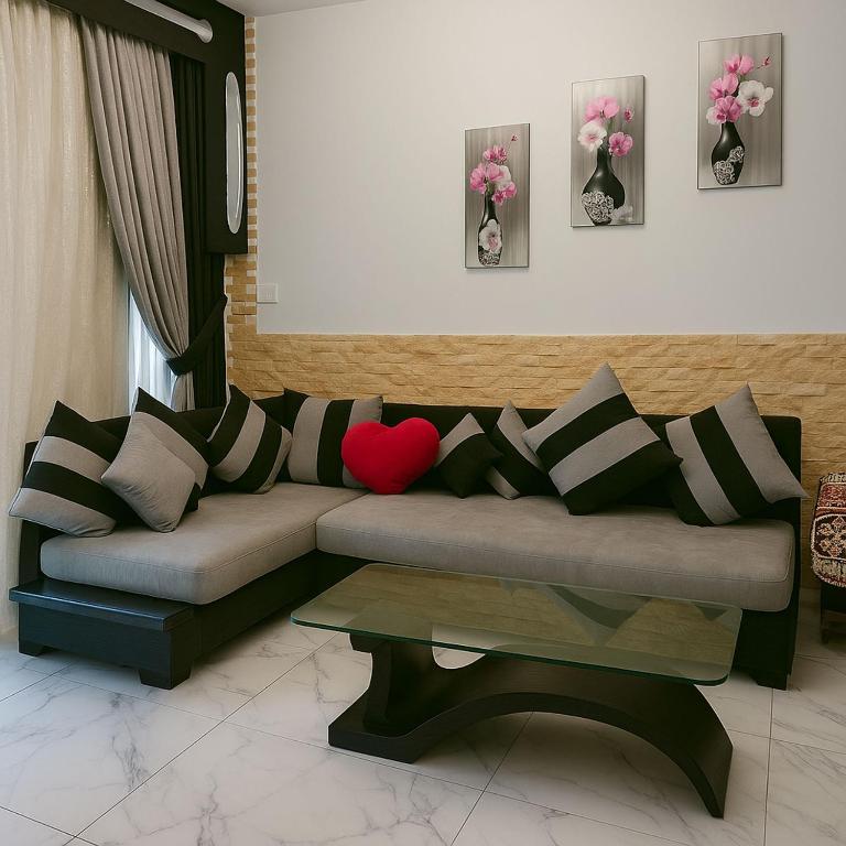 A seating area at Luxurious Chalet in Port Said Governorate Stunning Views
