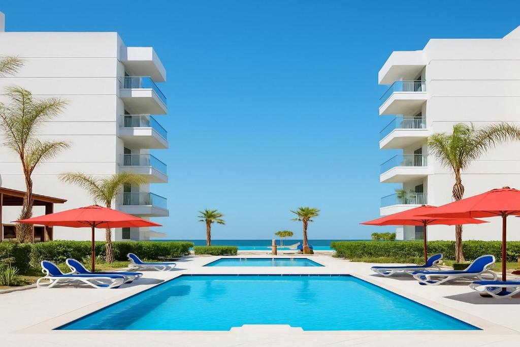 The swimming pool at or close to Luxurious Chalet in Port Said Governorate Stunning Views
