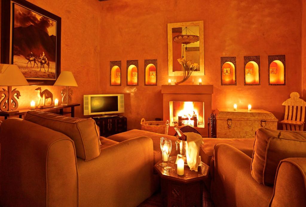 Posezení v ubytování Riad Noir d'Ivoire