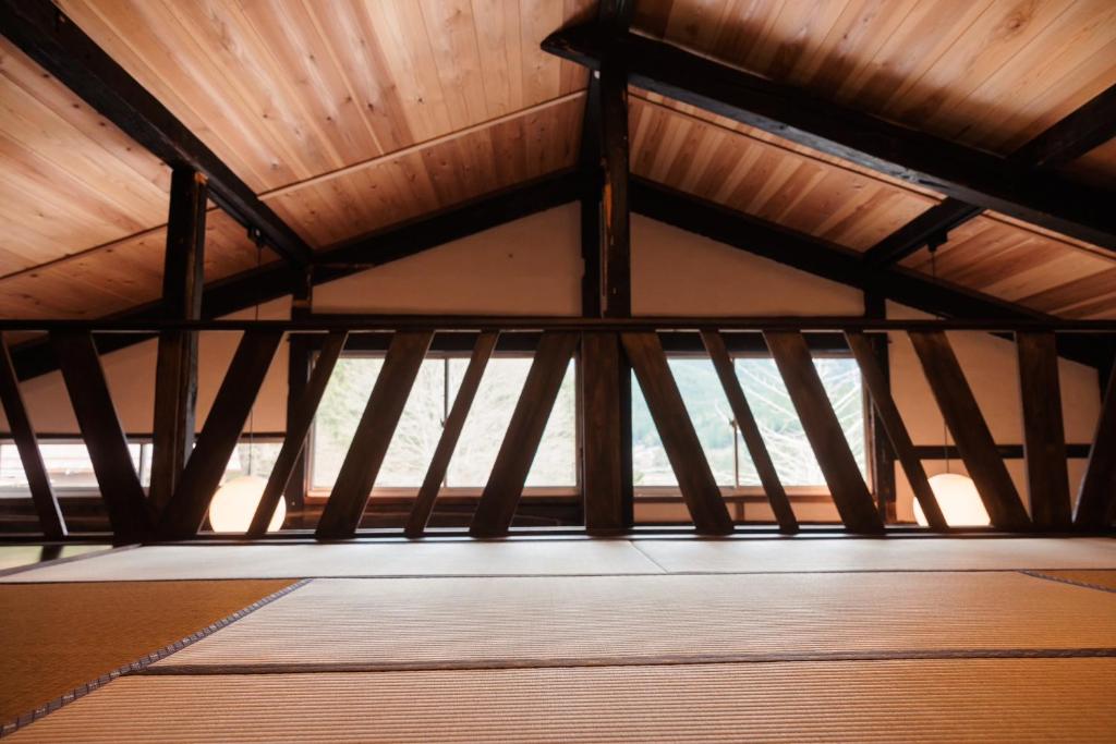 Fotografie z fotogalerie ubytování 古民家一棟貸し有山 v destinaci Nakatsugawa