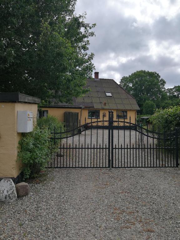 Hoone, kus kodumajutus asub