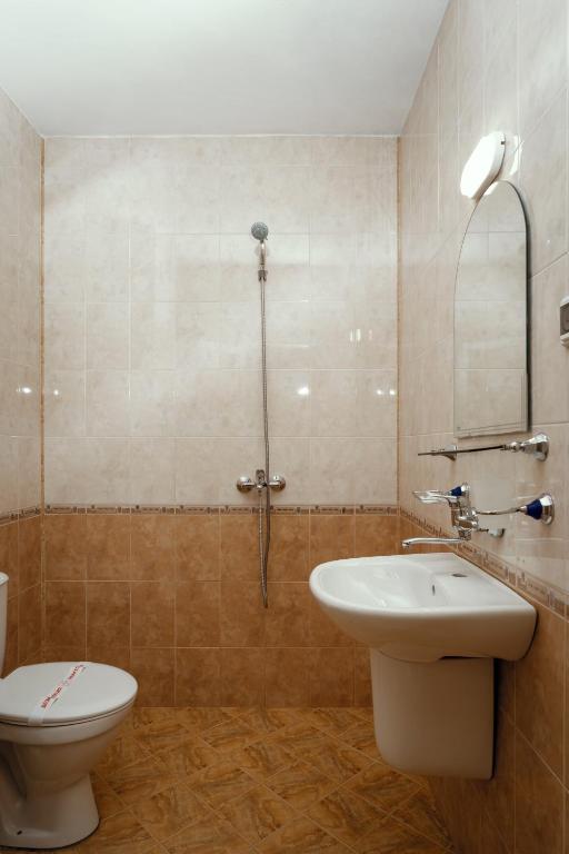 Koupelna v ubytování Hotel Milan