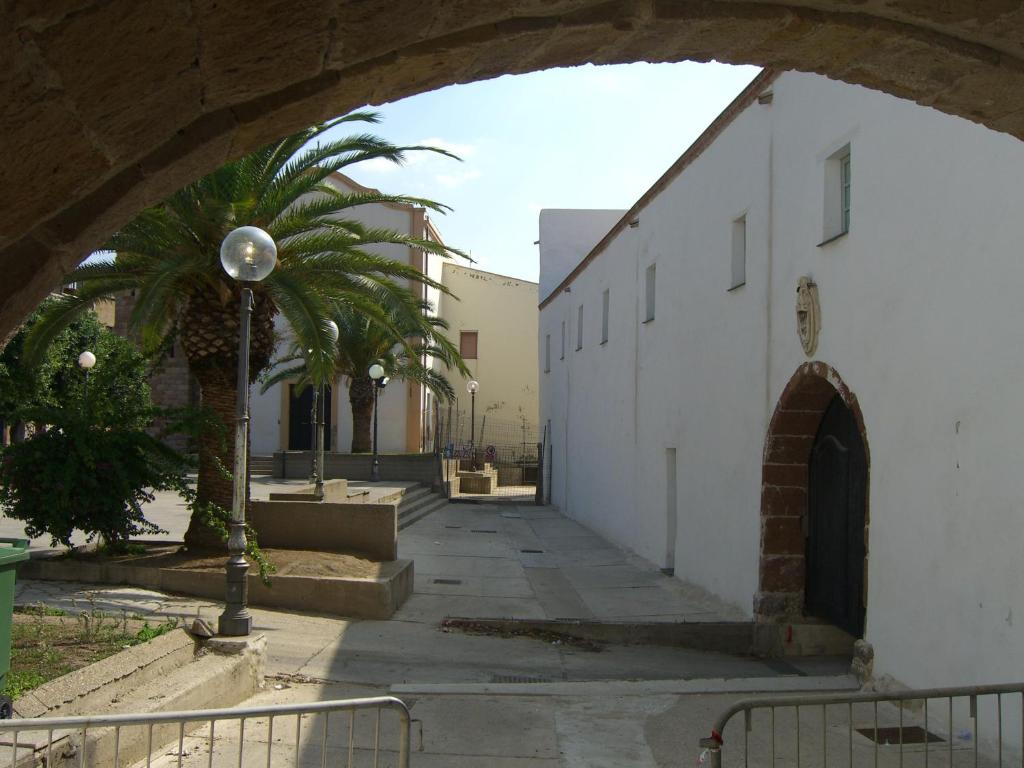 Fotografie z fotogalerie ubytování B&B Domus Oriens - monolocale indipendente in villa v destinaci Portoscuso