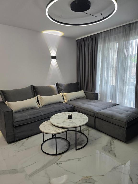 Center Park Apartment
