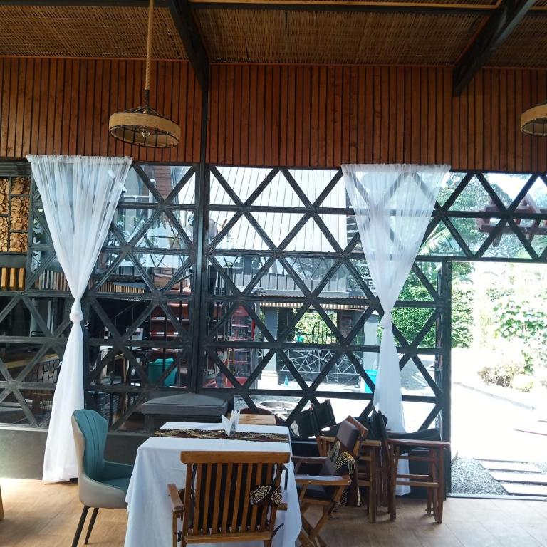 Posezení v ubytování Fortunas Resort Nkubu Meru
