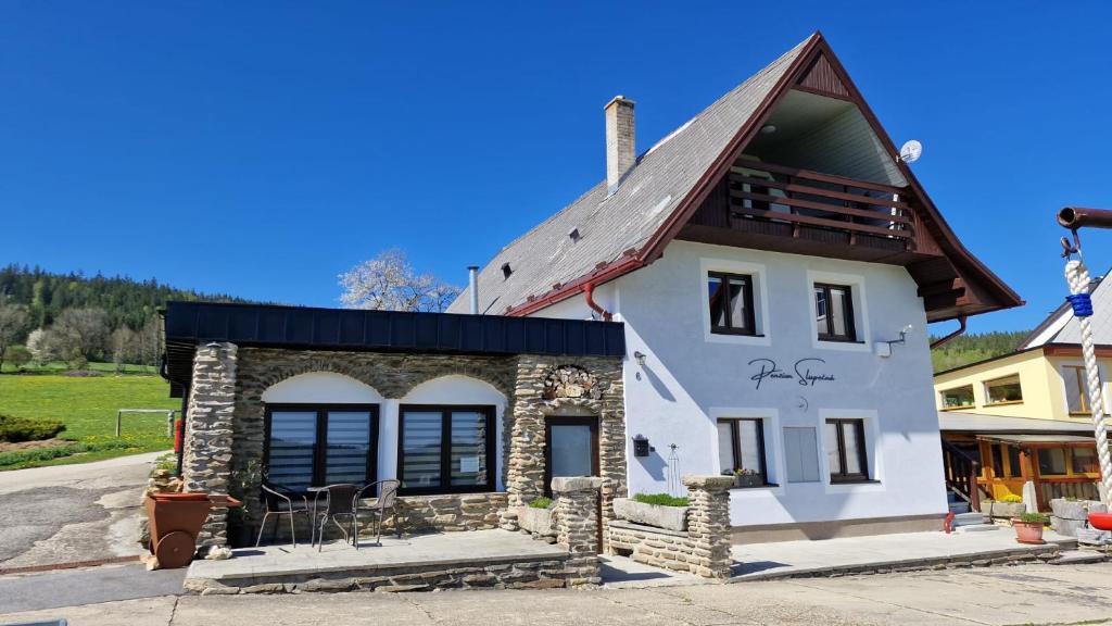 Budova, kde se penzion nachází
