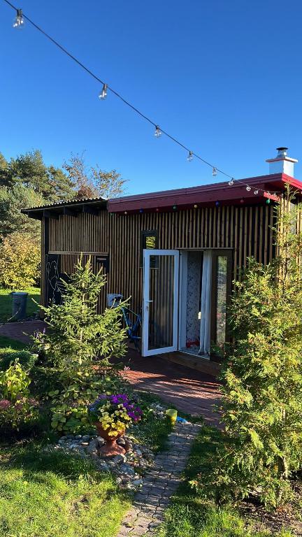 Atpūtas vieta ar pirti, with wi-fi, self check in and private parking