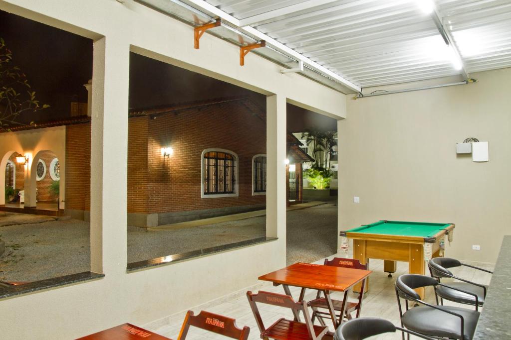  Eden Park Hotel