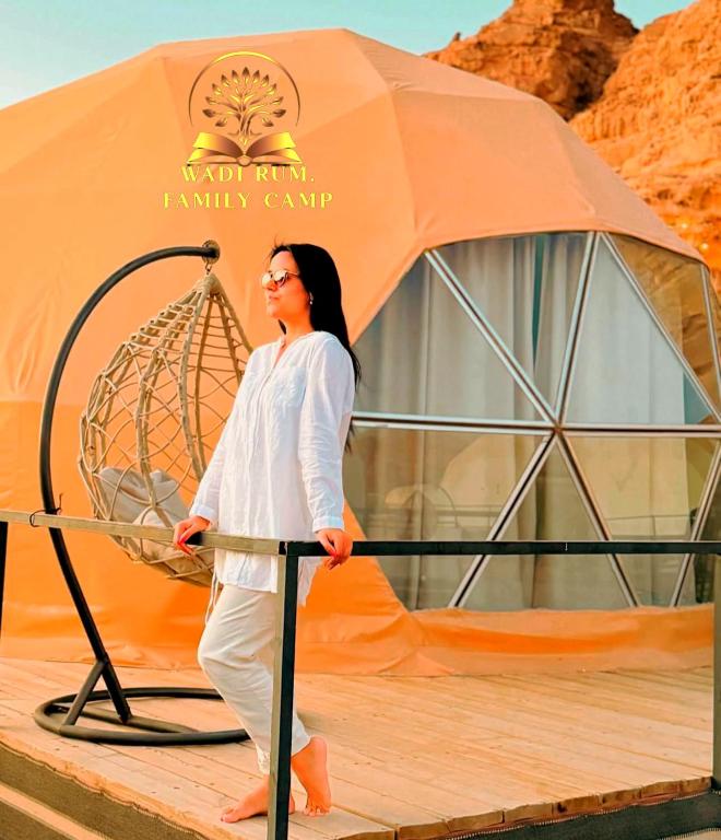 Hosté ubytování RUM FAMiLY BUBBLES &BEDOUIN CAMP