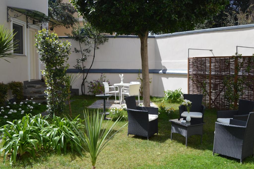 Vonkajšia záhrada v ubytovaní Villa Vittoria Tropea B&B