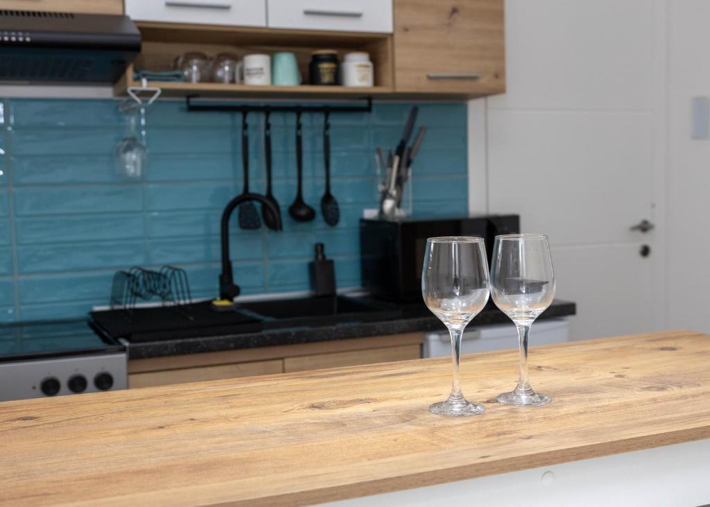 Kuchyň nebo kuchyňský kout v ubytování La Vida Apartman