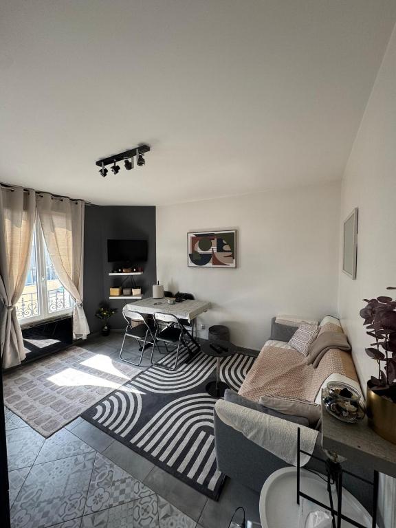 Photo de la galerie de l'établissement Modern 1BR by Paris Courthouse, à Clichy