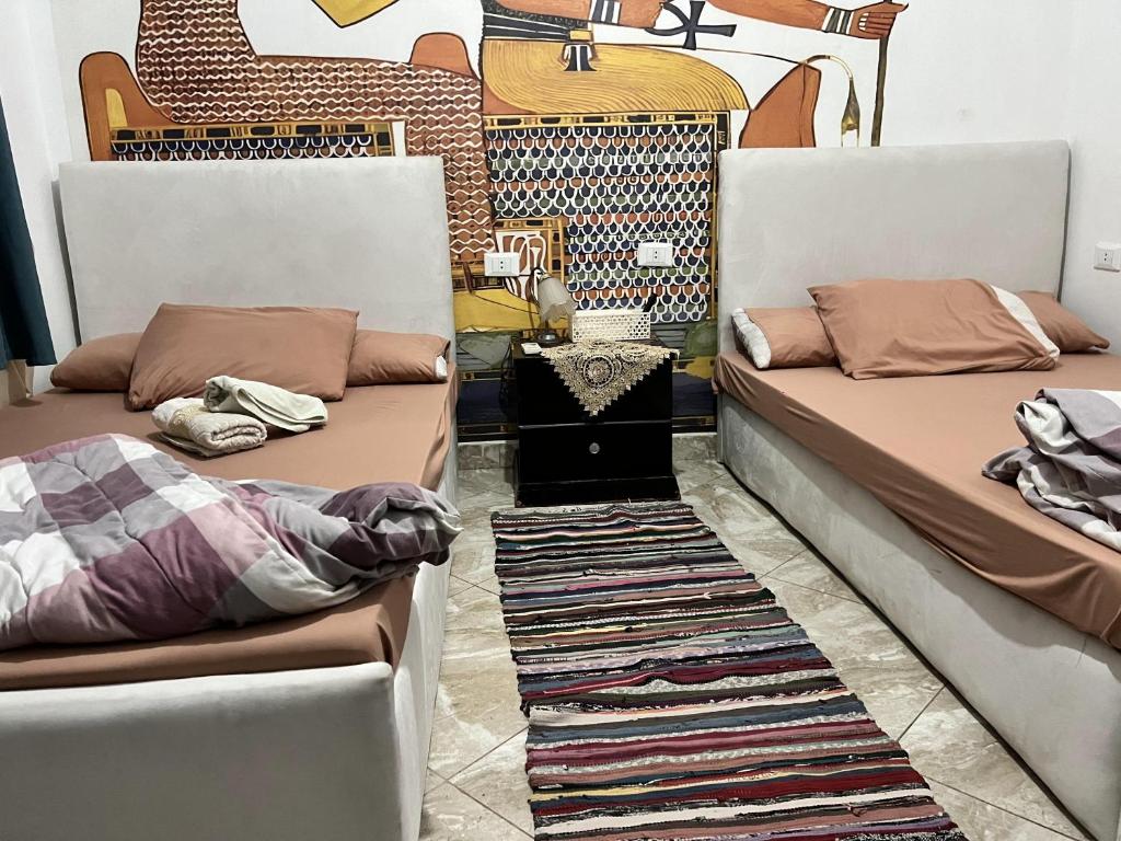 Jana Pyramids view inn - 15