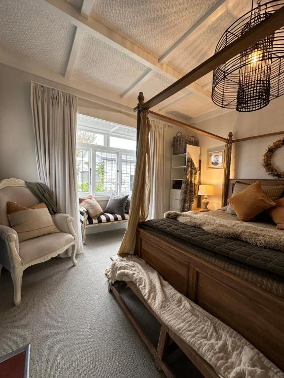 The Hidden Gem in Cambridge - One to Two Bedroom Suite - Resim 2